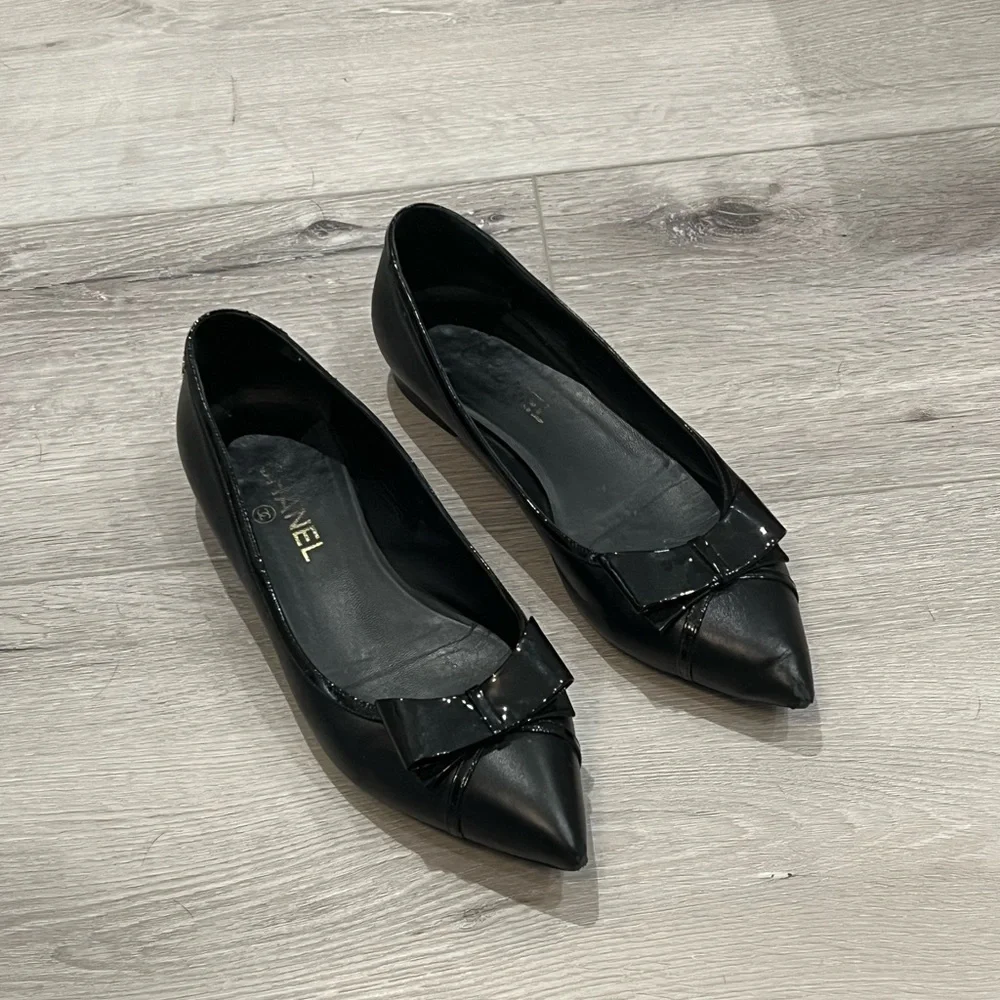 💕🥿 Black Chanel Flats, Size 39.5 - Picture 3 of 8